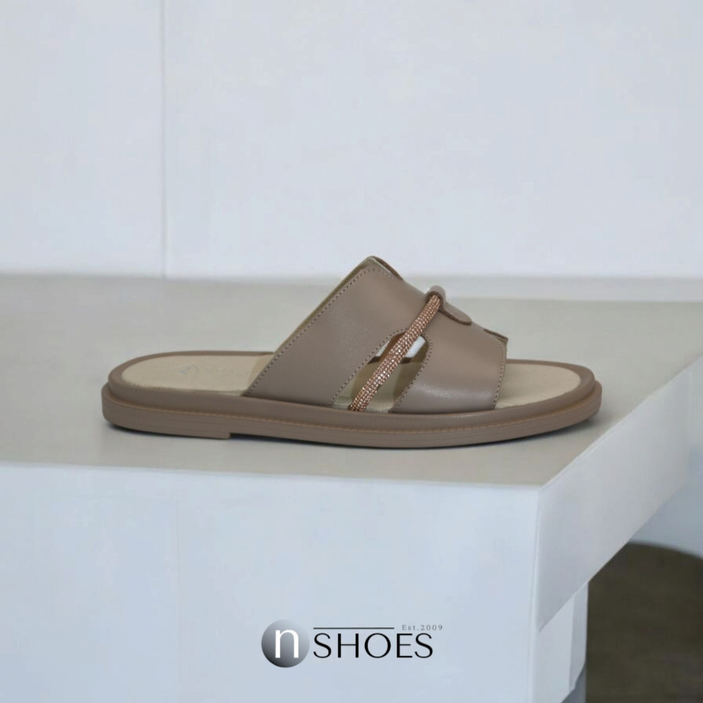 Жіночі шкіряні шльопанці Romax Comfort модель 5905