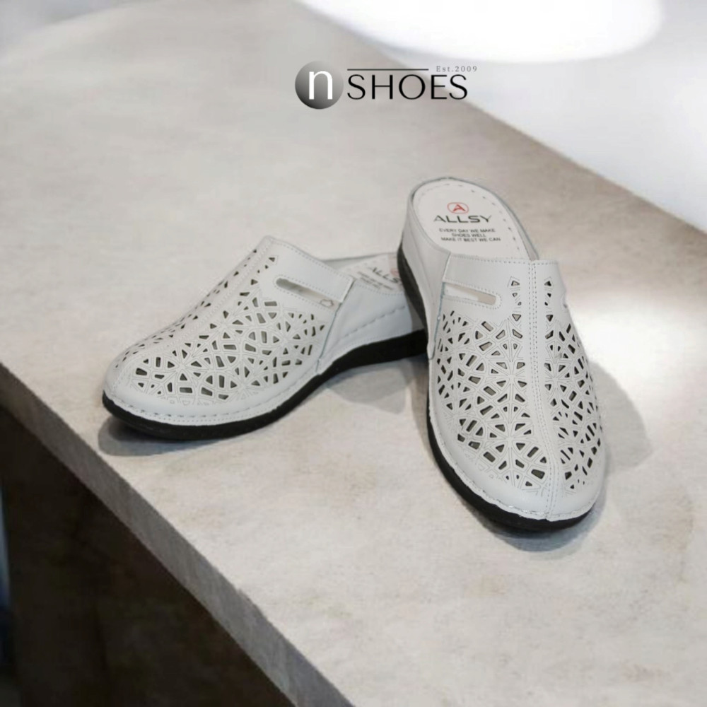 Женские кожаные шлёпанцы с закрытым носком ALLSY 195155 модель 5918