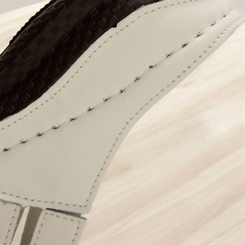 Женские кожаные шлёпанцы с закрытым носком ALLSY 195155 модель 5918