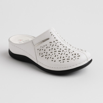 Women's white leather closed-toe slippers ALLSY 207208 195155 3812-1 White 5918 comfortable model made of genuine leather, ideal for wide feet