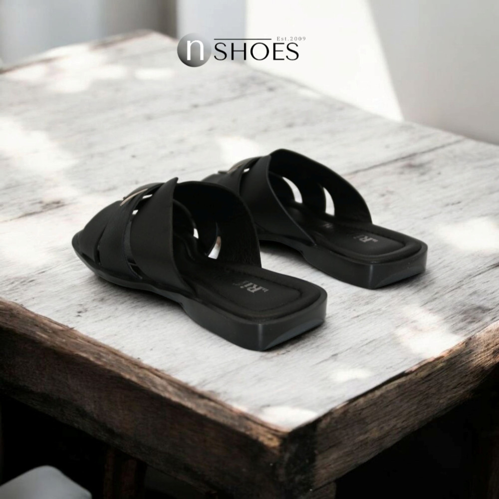 Жіночі чорні комфортні ляпанці La Rifellini (Туреччина) модель 5923