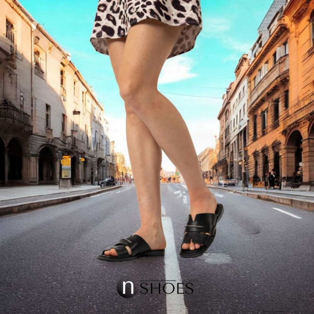 Жіночі чорні комфортні ляпанці La Rifellini (Туреччина) модель 5923