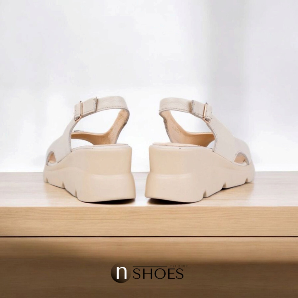 Жіночі туфлі на танкетці Simen (Польща) модель 5926