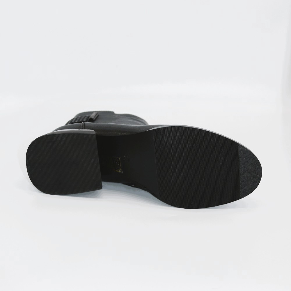 Класичні жіночі черевики Fabio Monelli 203214 Oread Black модель 5936