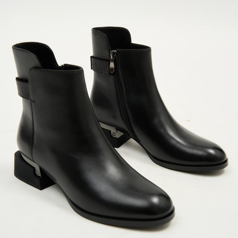 Класичні жіночі черевики Fabio Monelli 203214 Oread Black модель 5936