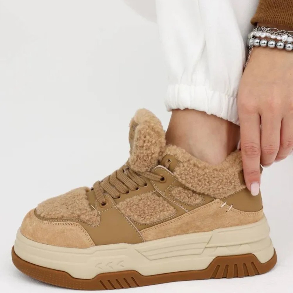 Жіночі зимові кросівки Allsy Lonza модель 5937