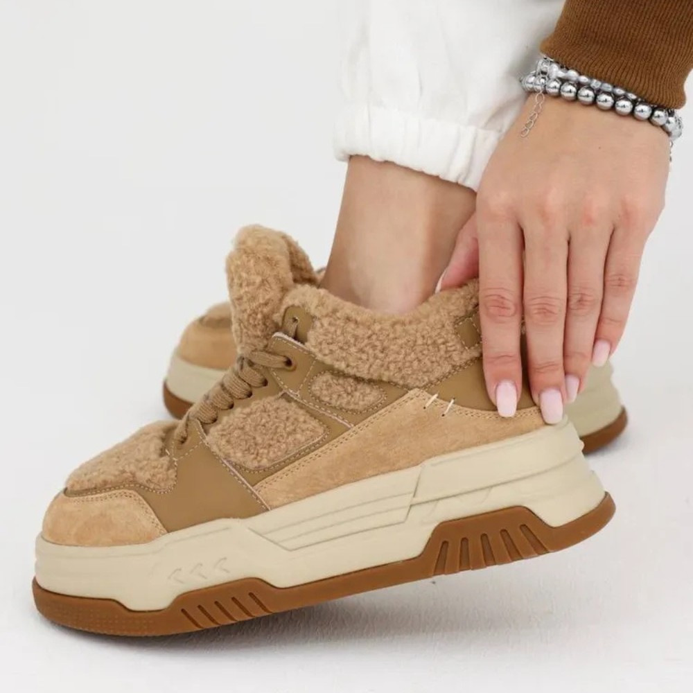 Жіночі зимові кросівки Allsy Lonza модель 5937