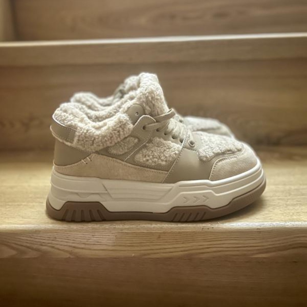 Жіночі зимові кросівки Allsy Lonza модель 5937