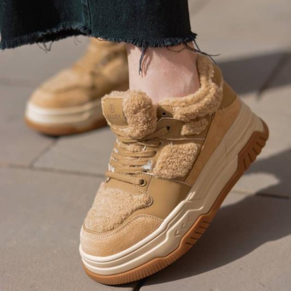 Жіночі зимові кросівки Allsy Lonza модель 5937