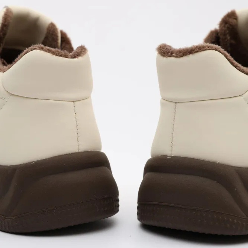 Женские молочные кроссовки Allsy Lonza модель 5943