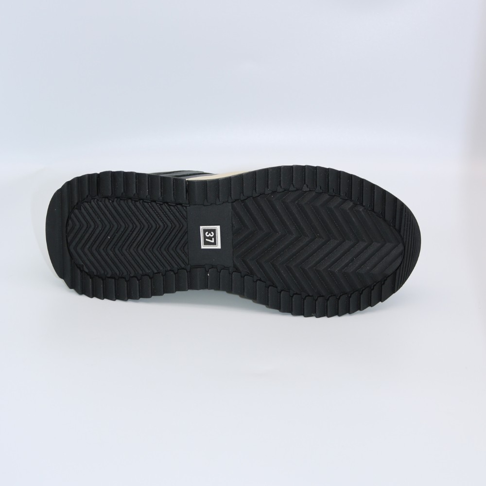 Жіночі чорні кросівки Allsy Lonza 204838 модель 5949