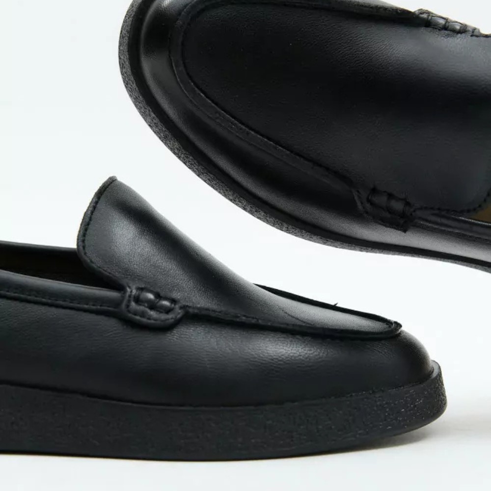 Женские чёрные кожаные туфли Allsy Lonza модель 5953