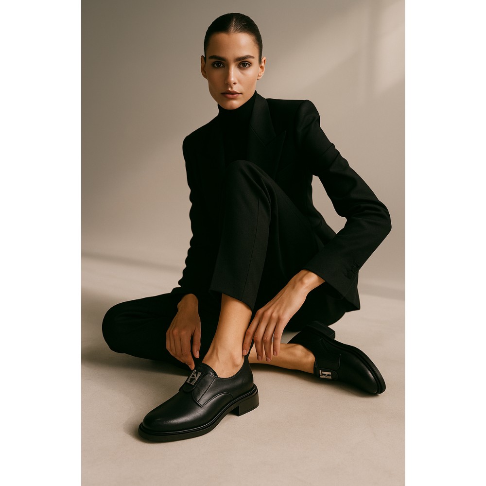 Women's black shoes Allsy Lonza model 5954