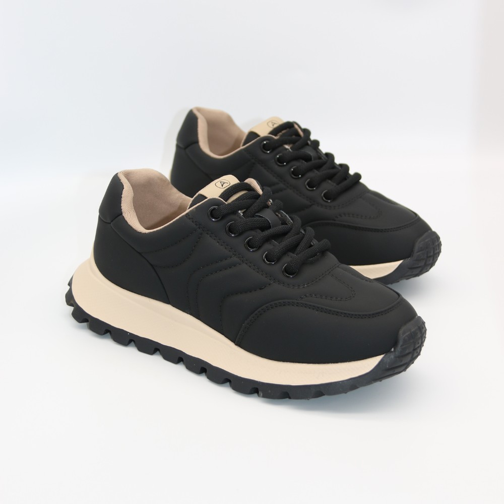 Женские черные кроссовки Allsy Lonza модель 5960