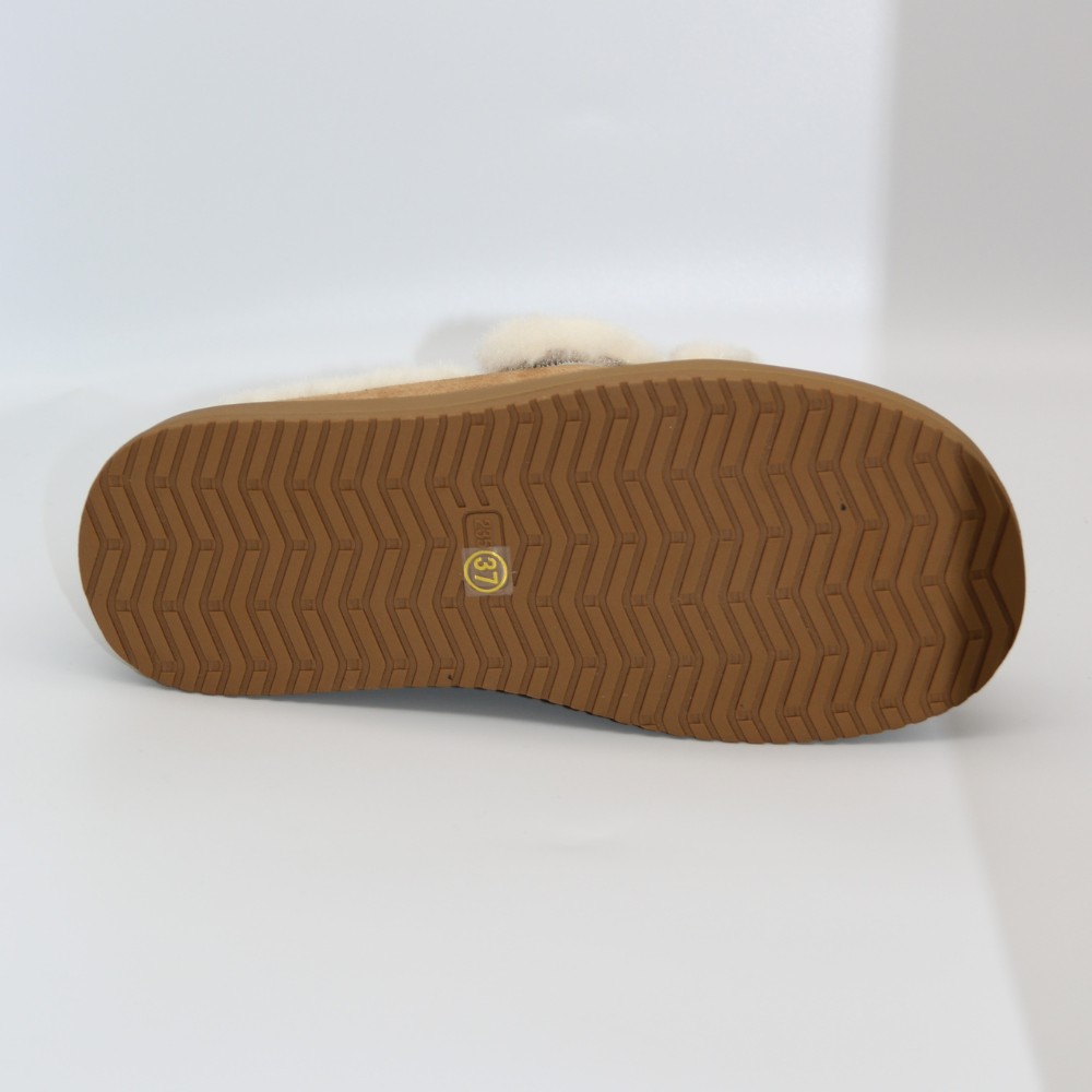 Зимові бежеві уггі Allsy Lonza 203984 модель 5967