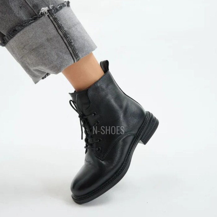 Women's boots Allsy Lonza Black model 5977