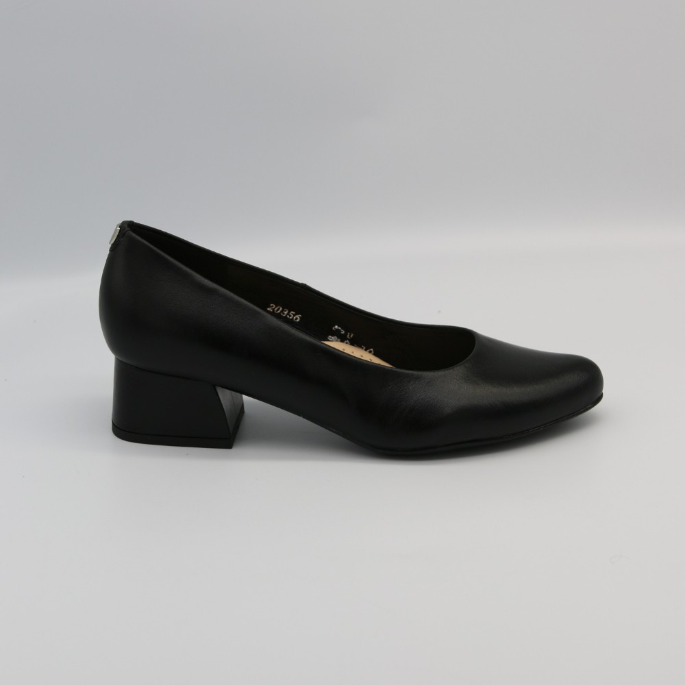 Women’s Black Leather Pumps Sala 20356-08 5990