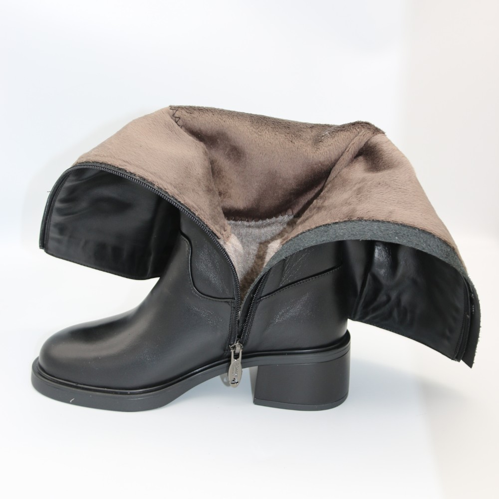 Жіночі чорні шкіряні чоботи Romax Comfort 8191-E 5998 з утепленням