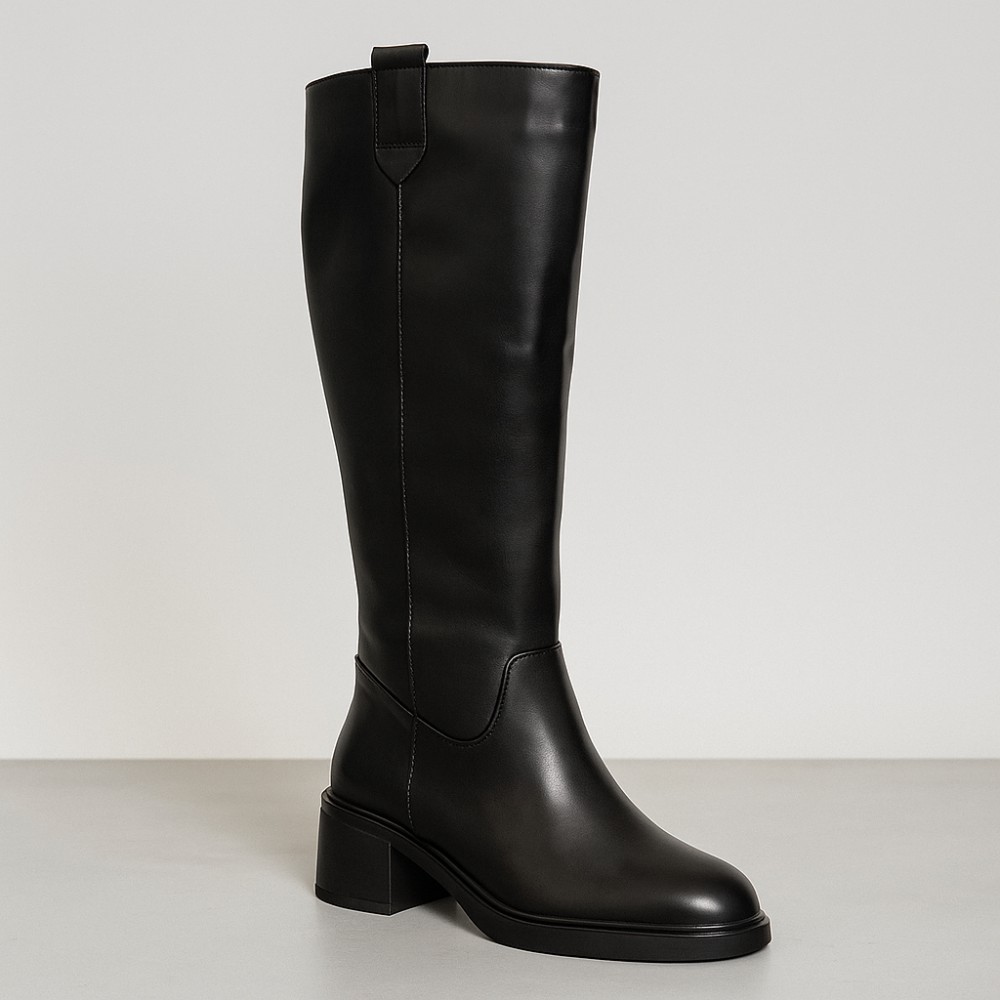 Жіночі чорні шкіряні чоботи Romax Comfort 8191-E 5998 з утепленням