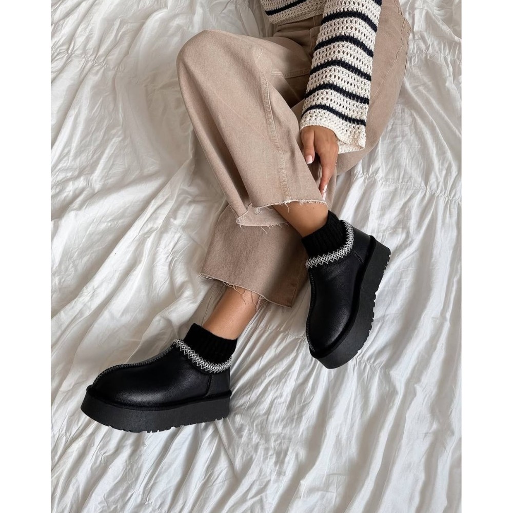 Жіночі уггі Allsy Lonza BLACK 6004: натуральна шкіра та вовняна підкладка