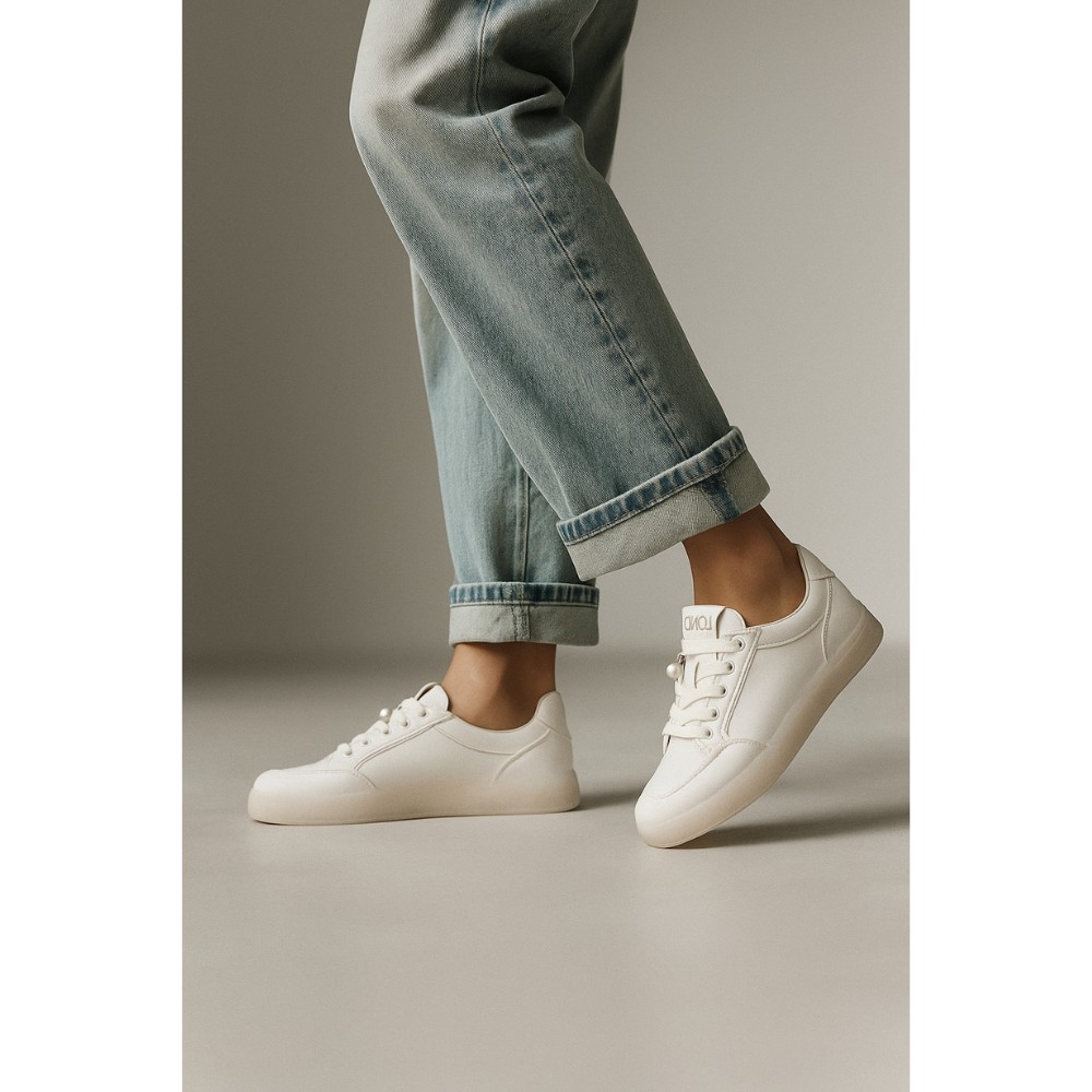 Жіночі білі шкіряні кеди Allsy Lonza 204455 204456 6010 з перловим декором