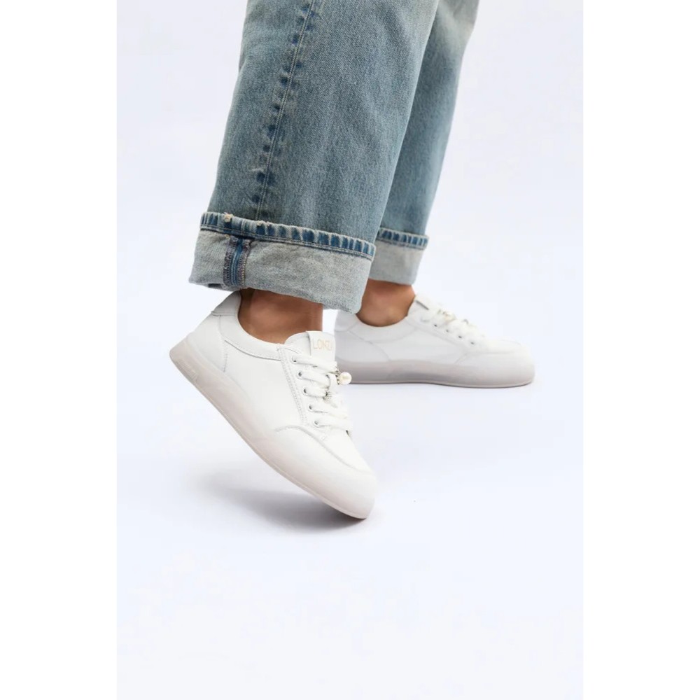 Жіночі білі шкіряні кеди Allsy Lonza 204455 204456 6010 з перловим декором