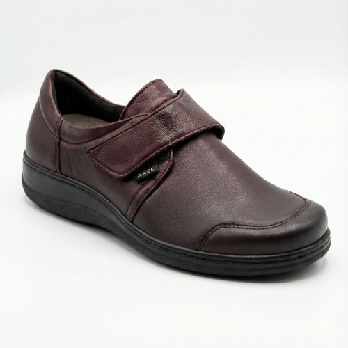 Жіночі бордові туфлі на липучці Axel 1705 Rubin+Stretch 6018-5540 з анатомічною устілкою на широку ногу від польської фабрики