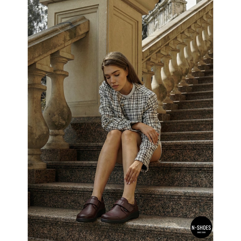 Жіночі шкіряні туфлі Axel 1705 Rubin+Stretch 6018-5540 на широку ногу з анатомічною устілкою