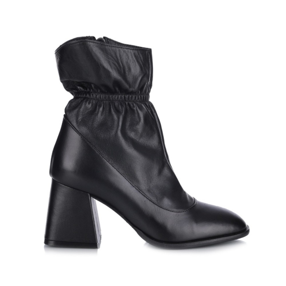 Жіночі чорні ботильйони BOMBONELLA 601.62444 S.A. 12 T SYH 6019 на середньому підборі