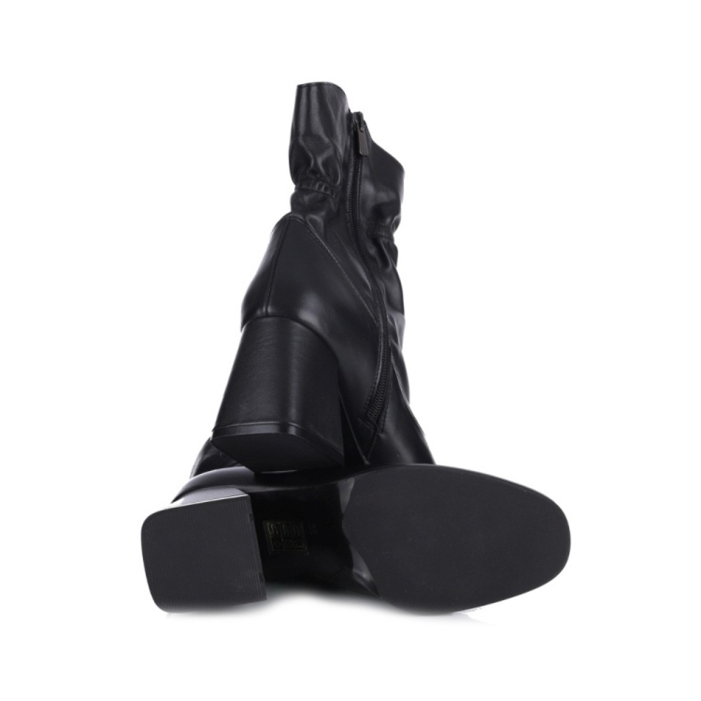 Жіночі чорні ботильйони BOMBONELLA 601.62444 S.A. 12 T SYH 6019 на середньому підборі