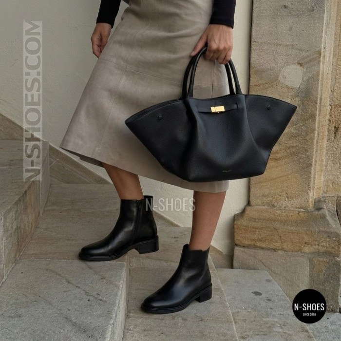 Women’s black leather boots Rylko 3YY95 3YVL9-9TZ-38466 4WVA7 6020 - comfort and style,