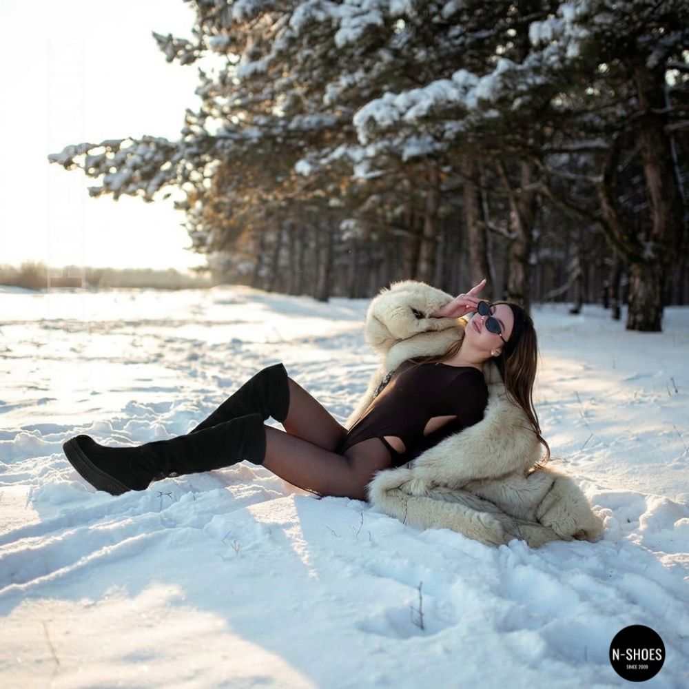 Anna Lucci Platform Suede Boots - Warm Winter Style 203255