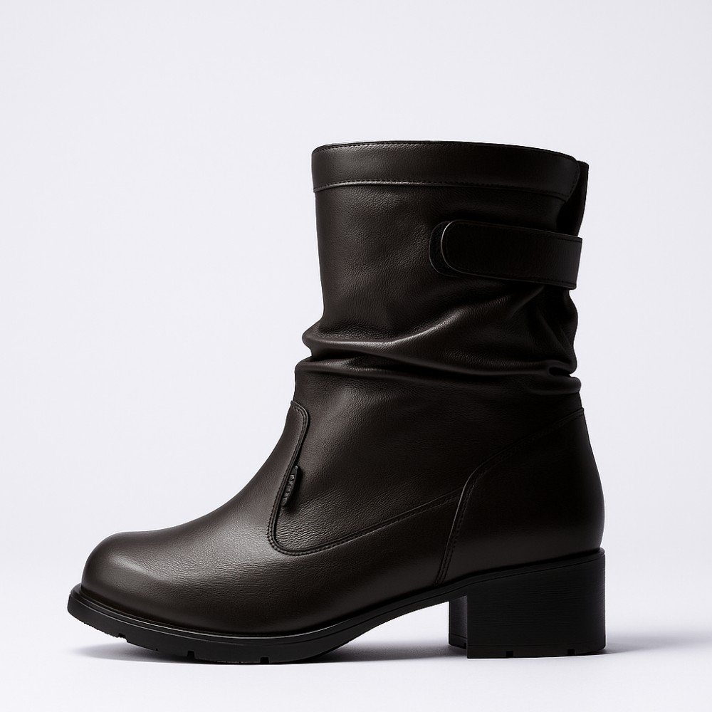 Жіночі анатомічні напівчоботи AXEL 4417-6042 чорні для широкої стопи