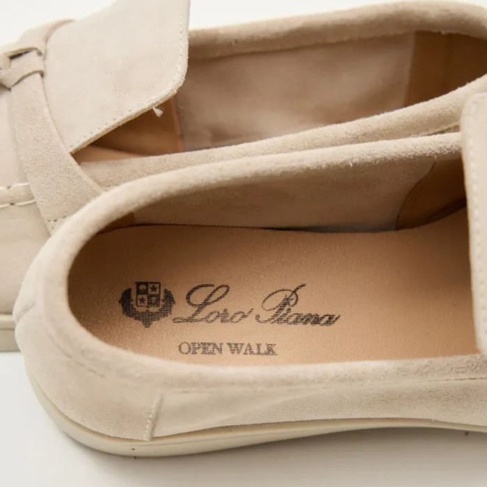 Бежевые замшевые лоферы Loro Piana Summer Charms Walk 206180 1098TZ-A 340-3041-32 C 6228