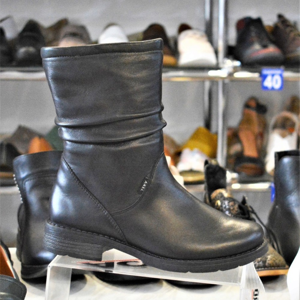 Жіночі зимові черевики AXEL (Польща) 4470 CZARNY 6046: натуральна шкіра, вовняне утеплення