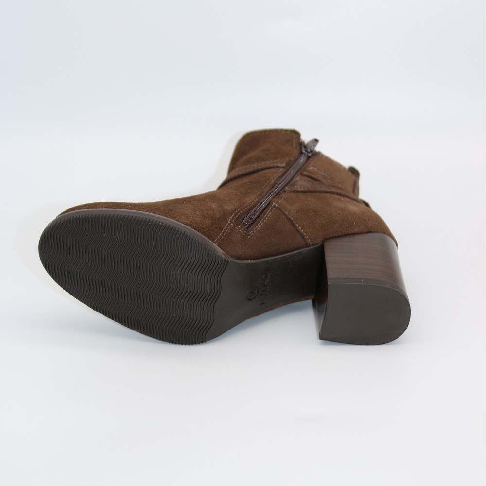 Rylko women’s brown suede boots with stable heel G7VL4 6TJF 6058