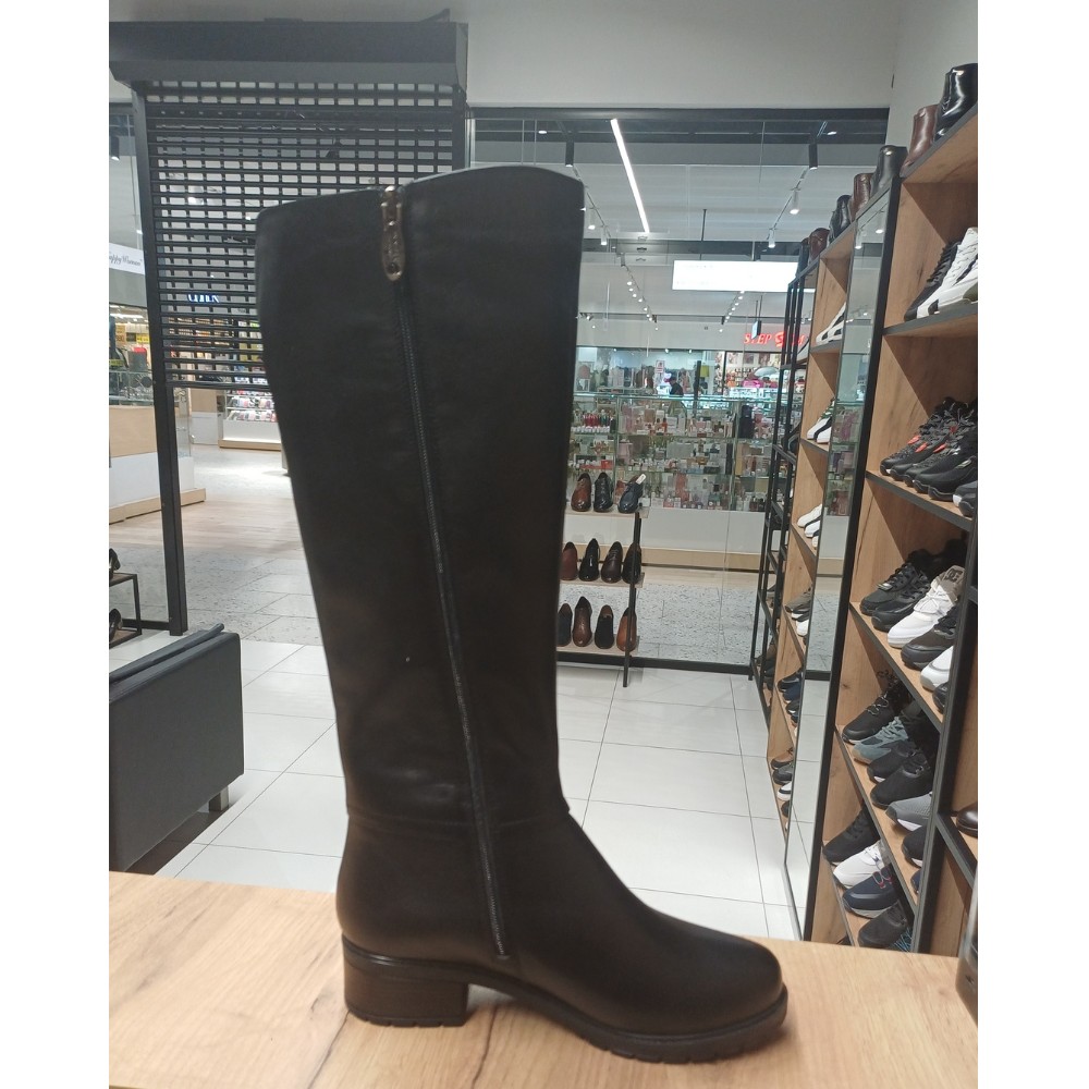 Женские зимние сапоги Romax Comfort 8085E-6068 - кожа, чёрные, невысокий каблук, еврозима