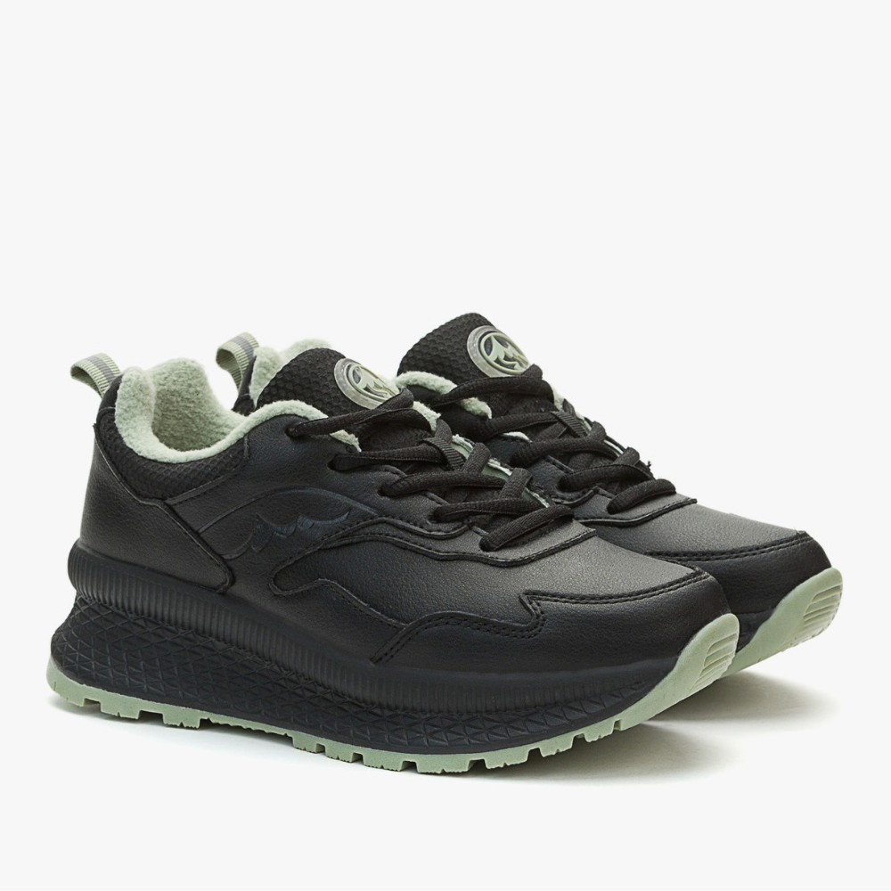 Women’s black leather sneakers Grunberg 148568/26-03 6076 with Thermotex insulation