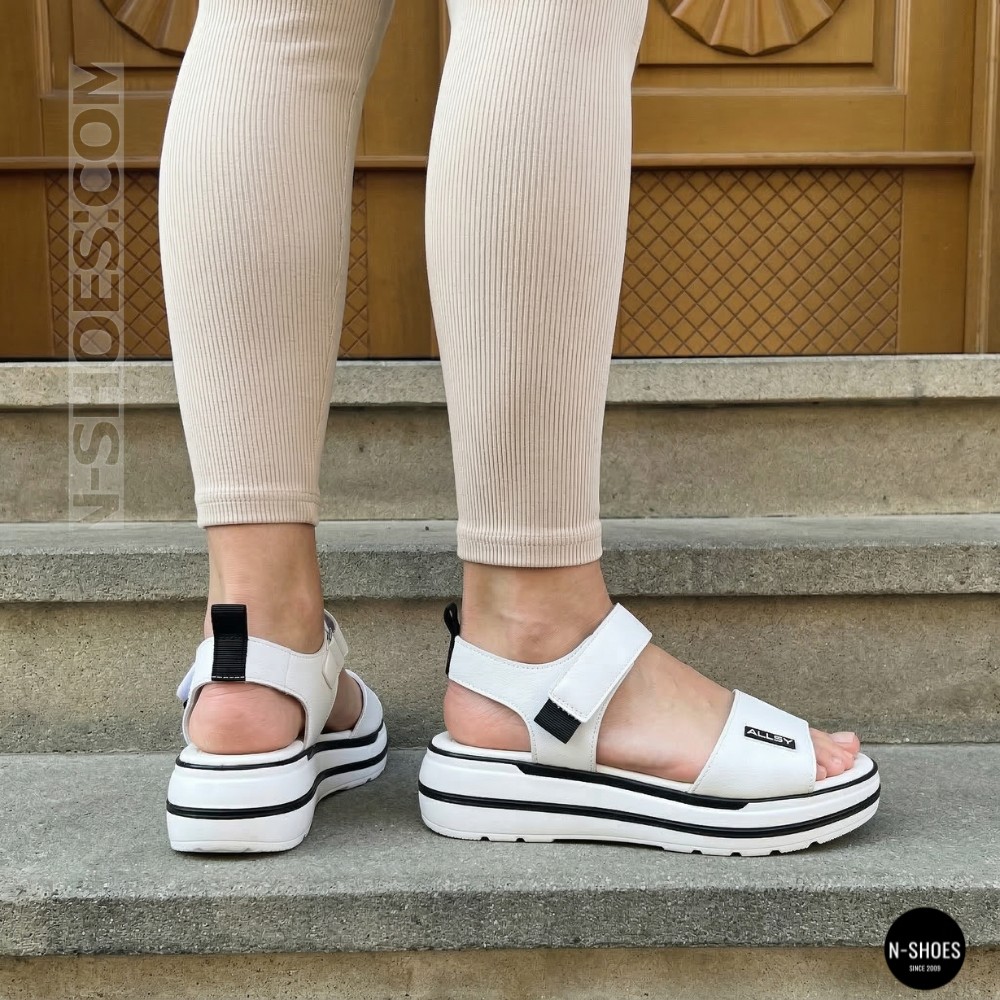 Універсальні жіночі білі шкіряні босоніжки Allsy 207205 2970-1 WHITE lonza 207206 6122