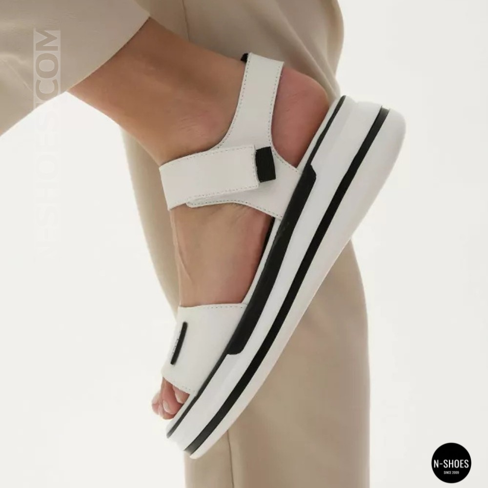 Універсальні жіночі білі шкіряні босоніжки Allsy 207205 2970-1 WHITE lonza 207206 6122