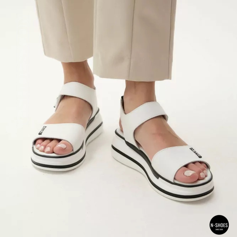 Універсальні жіночі білі шкіряні босоніжки Allsy 207205 2970-1 WHITE lonza 207206 6122