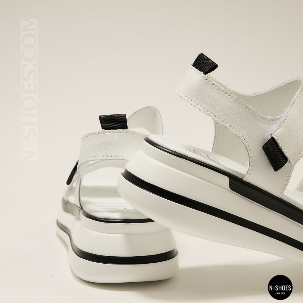 Універсальні жіночі білі шкіряні босоніжки Allsy 207205 2970-1 WHITE lonza 207206 6122