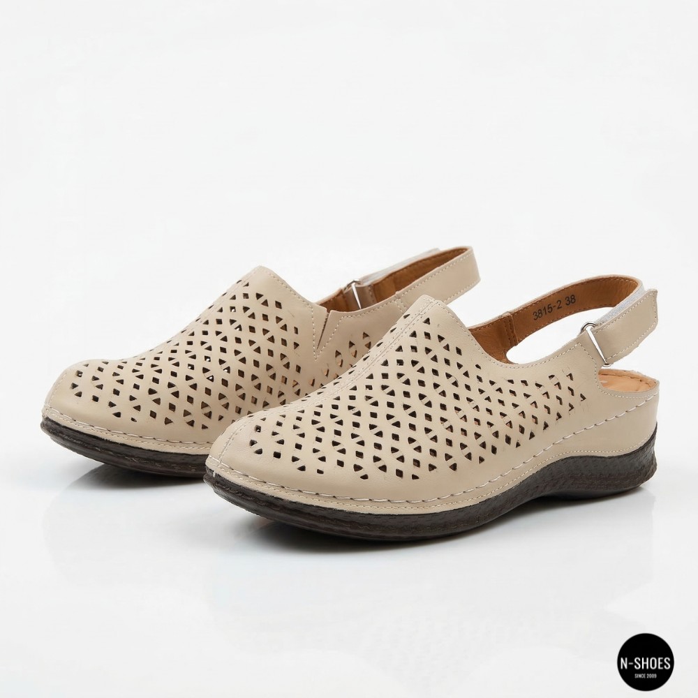 Жіночі бежеві шкіряні босоніжки із закритим носком Allsy Lonza 207212 3815-2 MILK (AY) 2026 6123