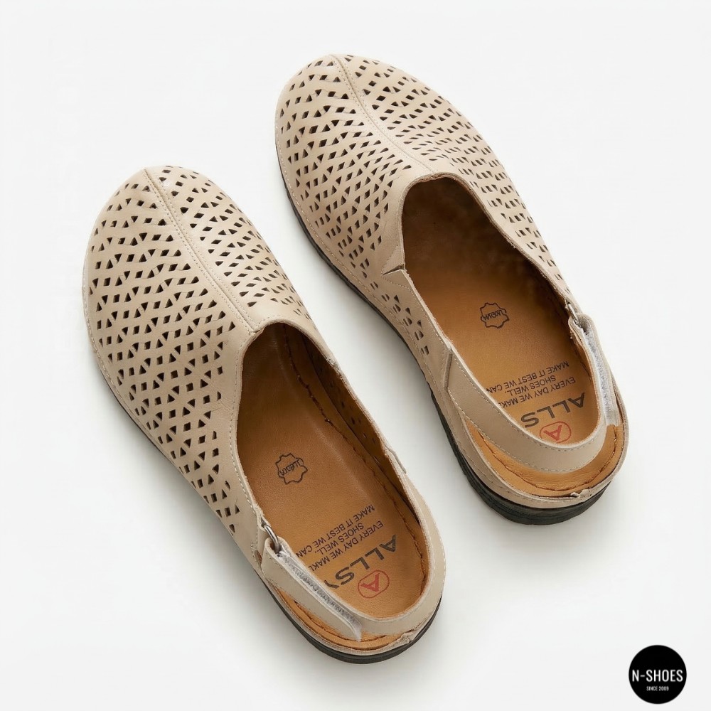 Жіночі бежеві шкіряні босоніжки із закритим носком Allsy Lonza 207212 3815-2 MILK (AY) 2026 6123