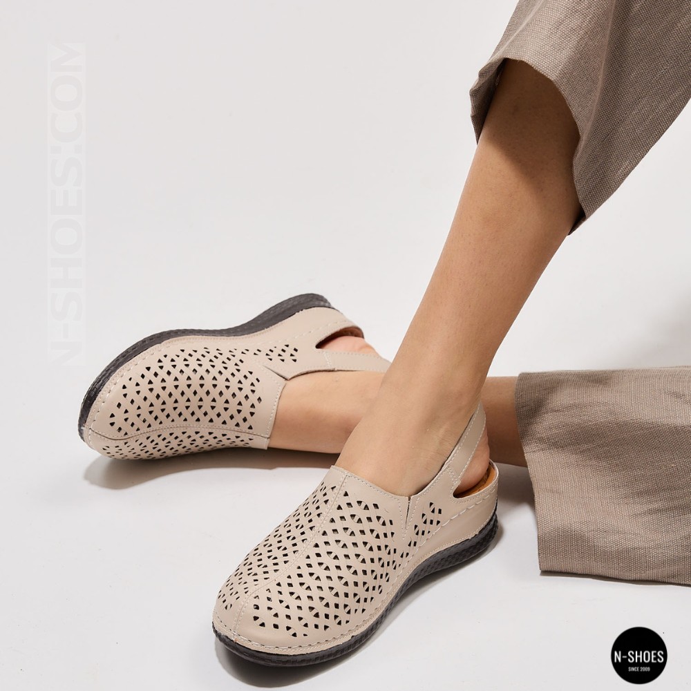 Жіночі бежеві шкіряні босоніжки із закритим носком Allsy Lonza 207212 3815-2 MILK (AY) 2026 6123