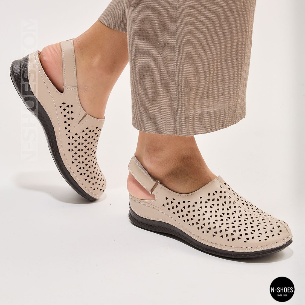 Жіночі бежеві шкіряні босоніжки із закритим носком Allsy Lonza 207212 3815-2 MILK (AY) 2026 6123