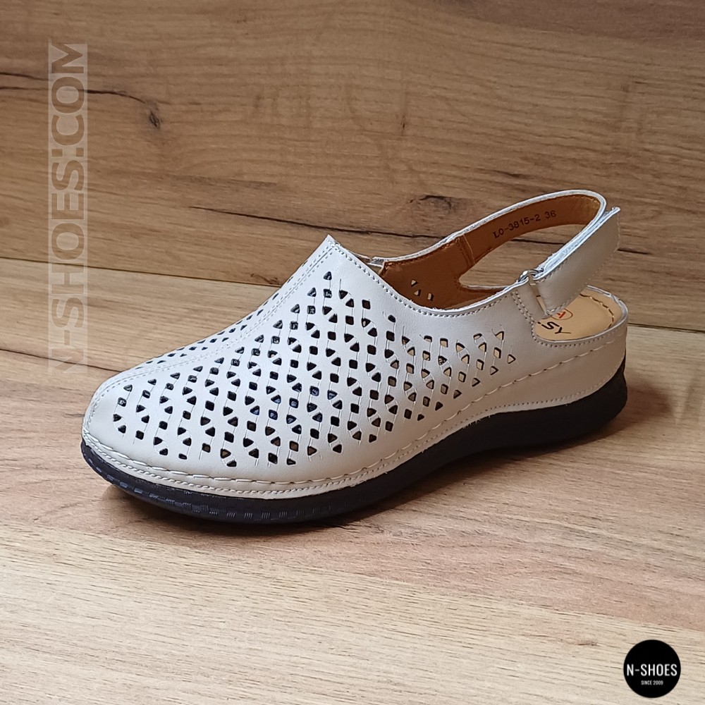 Жіночі бежеві шкіряні босоніжки із закритим носком Allsy Lonza 207212 3815-2 MILK (AY) 2026 6123