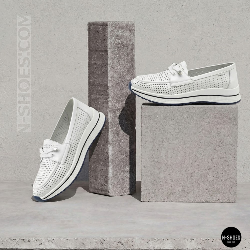 Жіночі білі шкіряні мокасини з перфорацією та комфортною шнурівкою Allsy 207258 A09-7721-1 WHITE lonza 207259 6126