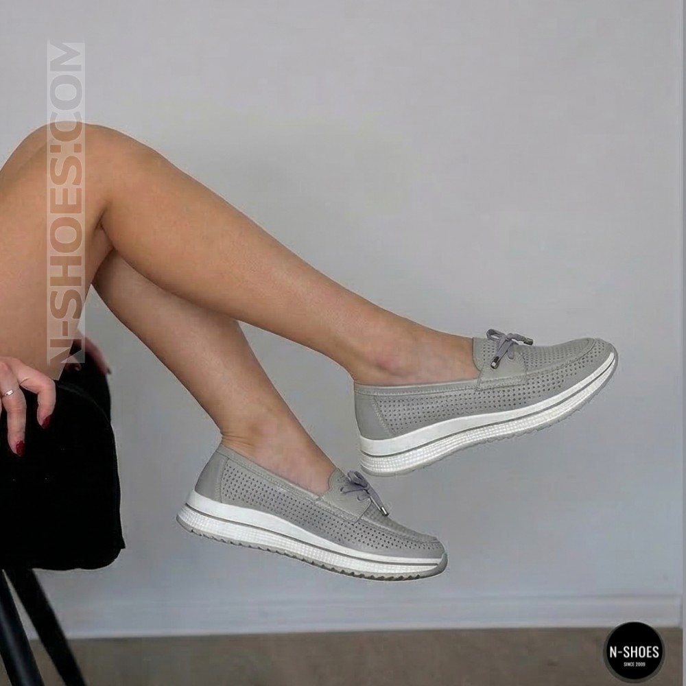 Жіночі сірі шкіряні мокасини з перфорацією Allsy Lonza 207262 A09-7721-4 GREY 207263 6127
