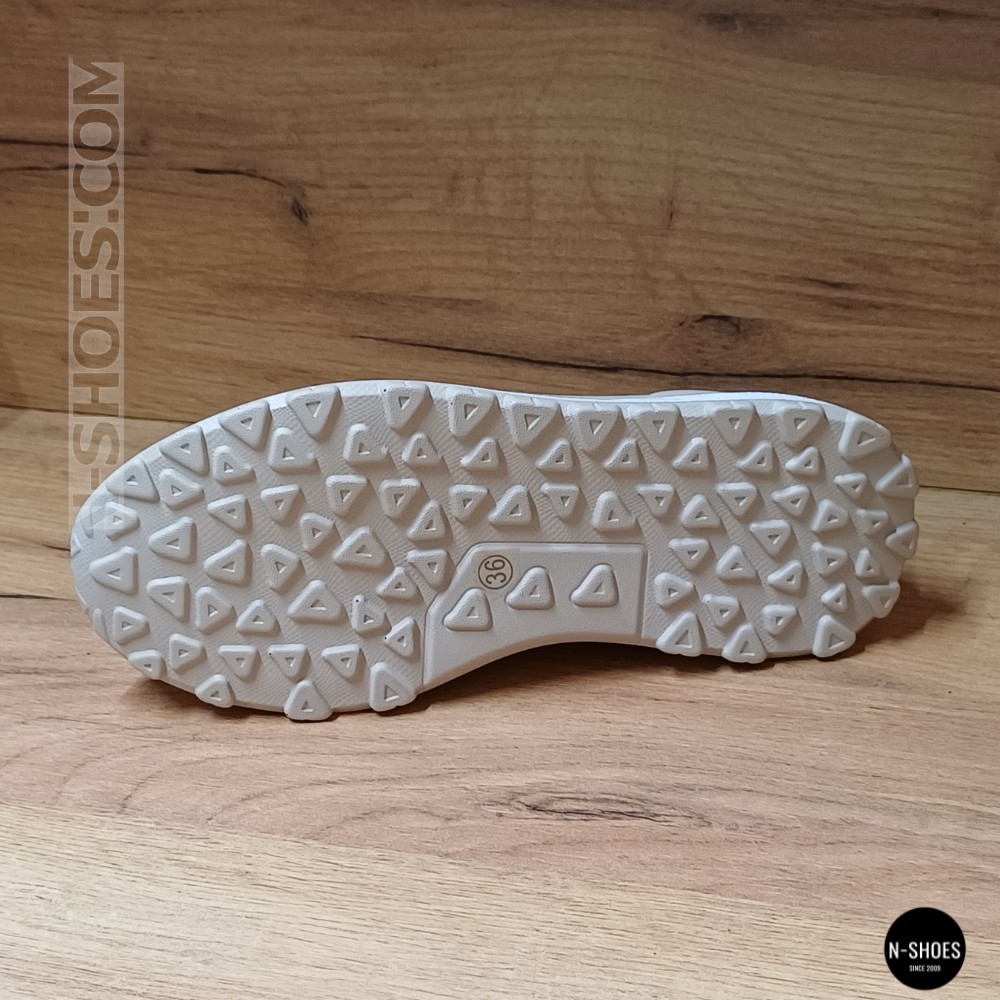 Бежевые мокасины с перфорацией Allsy 207108 Q1-018-011 Lonza 207110 BEIGE AY 6130